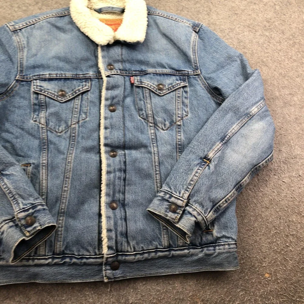 Levi's Jacket Mens Medium Blue Denim Sherpa Lined Trucker Button Winter Coat